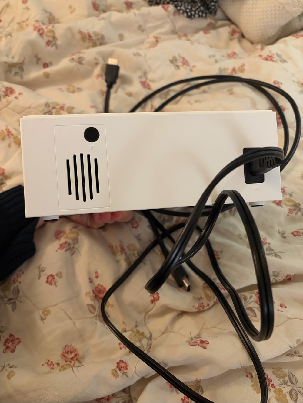 Compact White Mini Projector w/ HDMI Cable Included - Picture 5 of 5